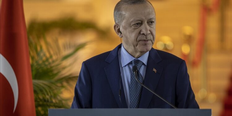 أردوغان: سنواصل تعزيز علاقاتنا مع إفريقيا على أسس الأخوة