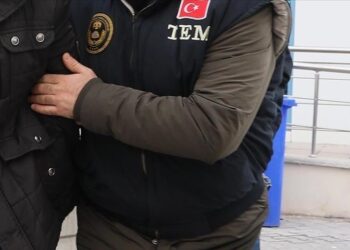 السلطات التركية توقف قياديا في “داعش” بإسطنبول