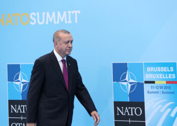 الرئيس أردوغان يزور بروكسل للمشاركة في قمة الناتو الطارئة