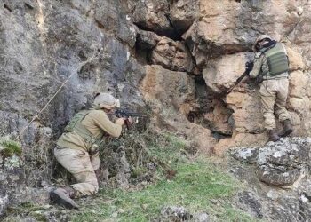 تركيا تطلق عملية لملاحقة إرهابيي “بي كا كا” في ماردين