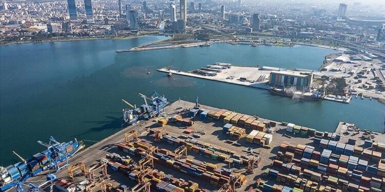 نمو الصادرات التركية إلى الإمارات 52.4 بالمئة في فبراير