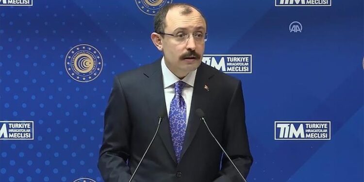 صادرات تركيا تحقق زيادة 25.4 بالمئة في فبراير