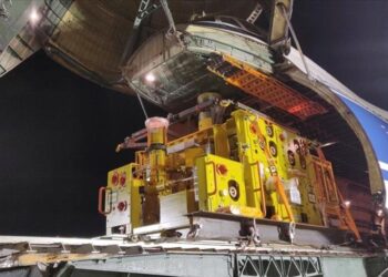 تركيا تجلب أول صمام لنقل الغاز الطبيعي من البحر الأسود