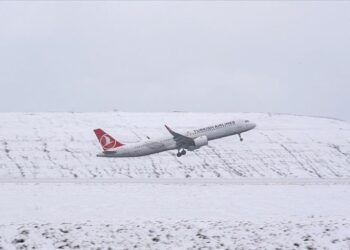 الخطوط الجوية التركية تلغي 407 رحلات في إسطنبول