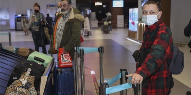 تركيا تجلي رعايا لها في رومانيا قدموا من أوكرانيا