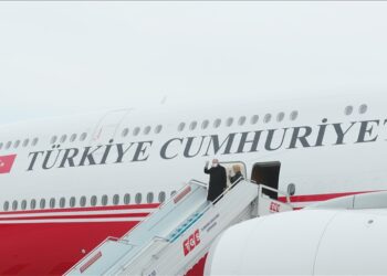 أردوغان يتوجه إلى أوزبكستان في زيارة رسمية