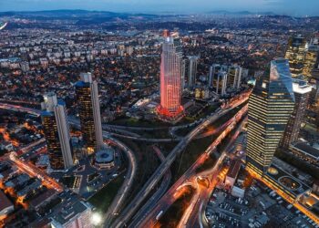 مسؤول تركي: نتوقع زيادة الاستثمارات الإماراتية في قطاع العقارات