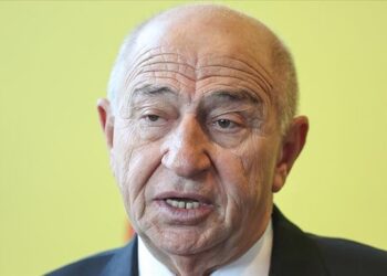 تركيا.. استقالة رئيس اتحاد كرة القدم