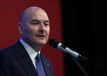 تركيا تدرس تقييد “زيارات العيد” إلى سوريا