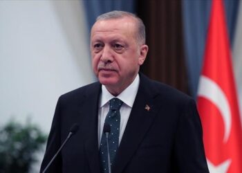 أردوغان يهنئ جهاز الشرطة التركي بذكرى تأسيسه الـ177