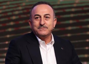 تشاووش أوغلو: أعضاء في الناتو يريدون استمرار الحرب بأوكرانيا