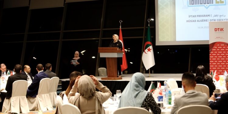 “موصياد” التركية تقيم مأدبة إفطار لرجال أعمال في الجزائر