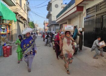 تركيا تقدم مساعدات رمضانية لآلاف الأسر الباكستانية