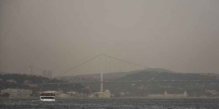 إسطنبول.. إغلاق مضيق البوسفور أمام السفن