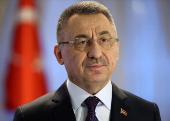 الأناضول تتلقى التهاني بالذكرى 102 لتأسيسها