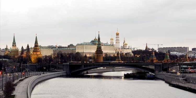 موسكو تفرض عقوبات على 29 أمريكيا بينهم نائبة بايدن