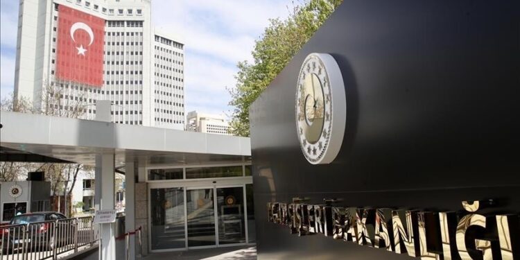 تركيا ترحب بإعلان وقف إطلاق النار في اليمن