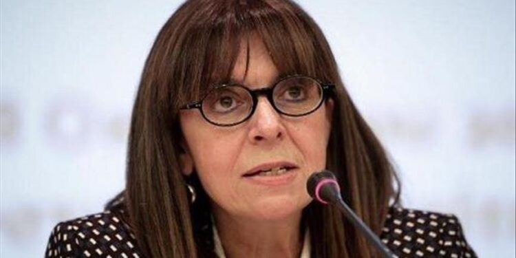 رئيسة اليونان: نرغب في الحوار مع تركيا