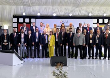 انطلاق القمة التجارية التركية الأوغندية في كمبالا