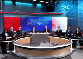 تشاووش أوغلو: من واجبنا القضاء على كافة التهديدات الإرهابية