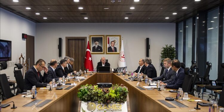 تركيا وقطر تبحثان الإجراءات الأمنية لبطولة كأس العالم