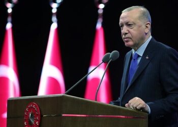 أردوغان: نوظف إمكاناتنا لخدمة شبابنا المفعم بالوعي والوطنية