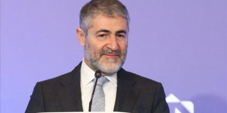 تركيا: نمضي بثبات نحو رفع صادراتنا إلى 250 مليار دولار سنويا