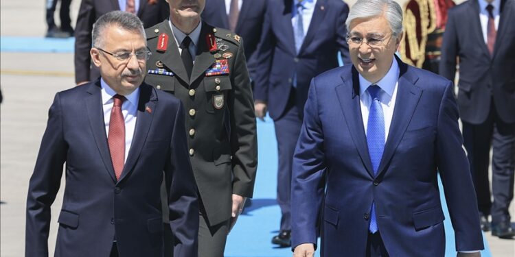 رئيس كازاخستان يصل أنقرة للقاء أردوغان