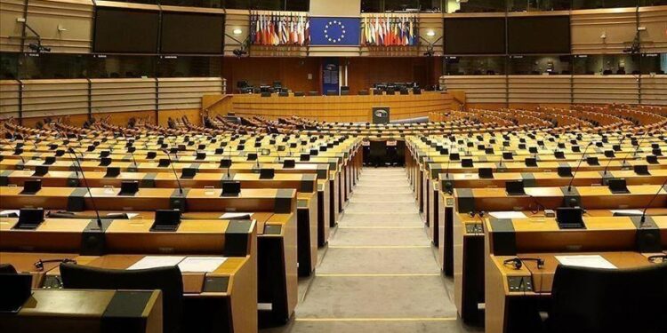 دعوة أوروبية لتحمل المسؤولية حيال انتهاكات اليونان ضد اللاجئين