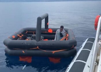 تركيا.. إنقاذ 54 مهاجرا قبالة سواحل إزمير وموغلا