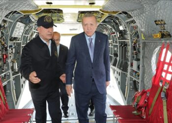 أردوغان يحذر اليونان ويدعوها لعدم تسليح جزر إيجة