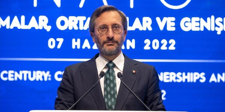 تركيا: نرفض عضوية دول بالناتو لم تتخذ موقفا صارما حيال الإرهاب