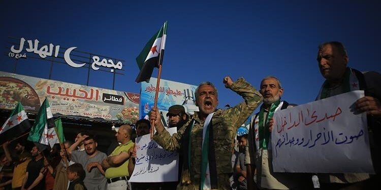 مُهجّرو تل رفعت السورية بانتظار عملية تركية تنقذ مدينتهم