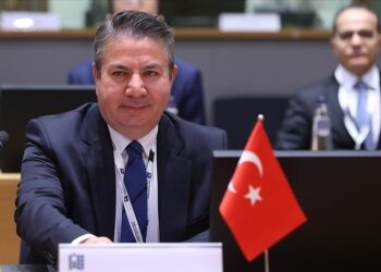 مباحثات تركية أمريكية حول تطورات أزمة أوكرانيا