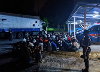 تركيا.. ضبط 111 مهاجر غير نظامي غربي البلاد