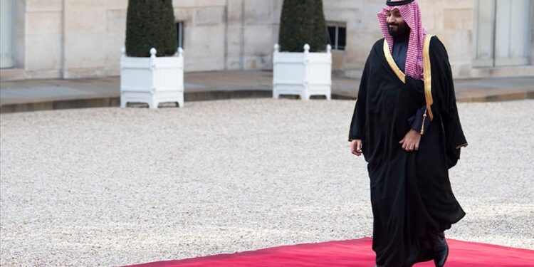 ولي العهد السعودي يغادر الأردن متوجها إلى تركيا