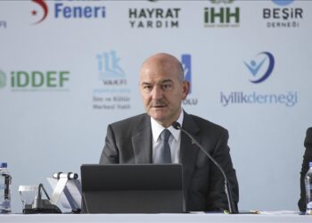 أنقرة: عودة 503 آلاف و150 سوريًا إلى بلدهم بشكل طوعي