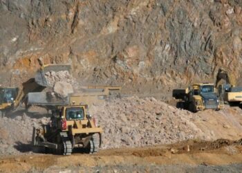 بمعادن نادرة.. تركيا تنهي قبضة الصين على صناعة بطاريات السيارات الكهربائية