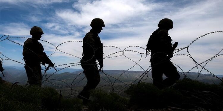 أنقرة: تحييد 4 من إرهابيي “واي بي جي” شمالي سوريا