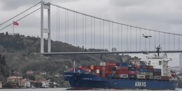 تحديث على اسعار العبور عبر المضائق التركية