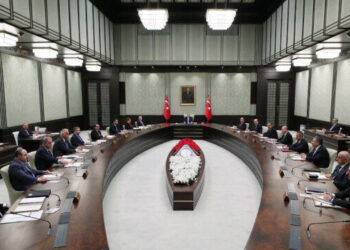 أردوغان يترأس آخر اجتماع لمجلس الوزراء التركي الحالي