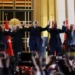 الرئيس أردوغان مع قادة تحالف الجمهور من أمام المجمع الرئاسي التركي