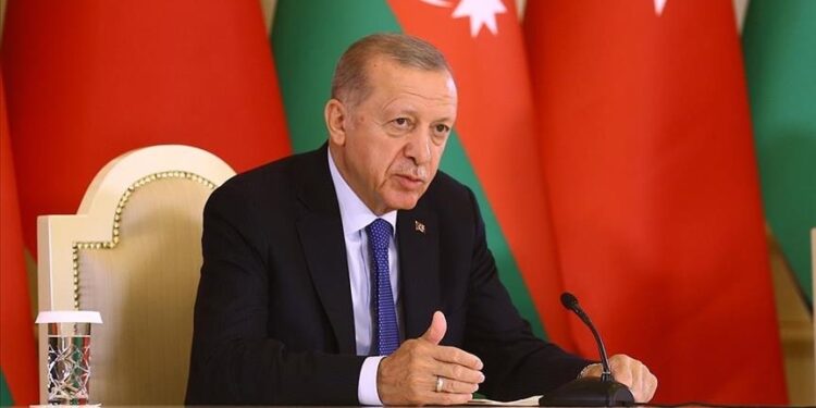 أردوغان: فتح ممر زنغزور سيعزز علاقات تركيا وأذربيجان