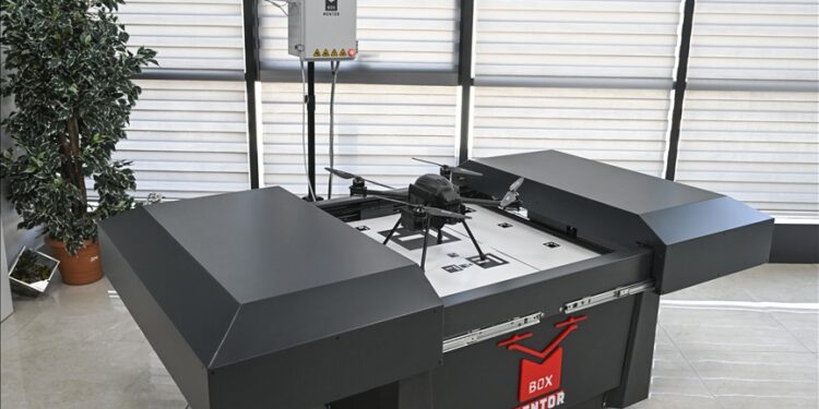 “مأوى المسيّرات”.. ابتكار تركي لدعم الطائرات بدون طيار (تقرير)