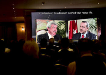 “تركيا بلد سعيد لعثوره على قائد مثل أردوغان”.. صحفي روسي يعدّ فيلما وثائقيا عن الرئيس أردوغان