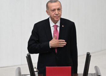 أردوغان يتعهد بتنفيذ رؤية قرن تركيا خلال ولايته الجديدة