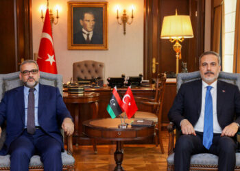 هاكان فيدان يلتقي رئيس المجلس الأعلى للدولة الليبي