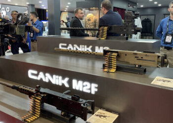 “جانيك” التركية تقدم أبرز منتجاتها الدفاعية بمعرض “آيدف”