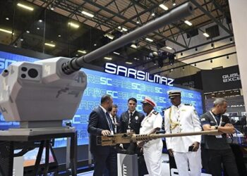 “سارسيلماز” التركية للأسلحة تقدم أحدث منتجاتها بمعرض (IDEF)