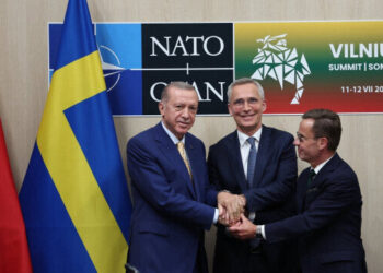 قرار أنقرة حيال انضمام السويد للناتو يتصدر الصحف الأمريكية